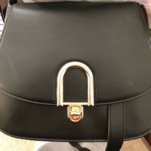 Michael kors black shoulder bag